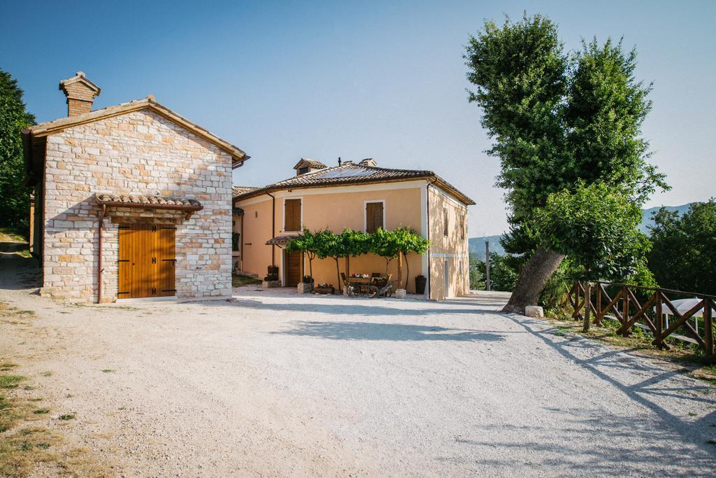 Casetta In Pietra Acqualagna Εξωτερικό φωτογραφία