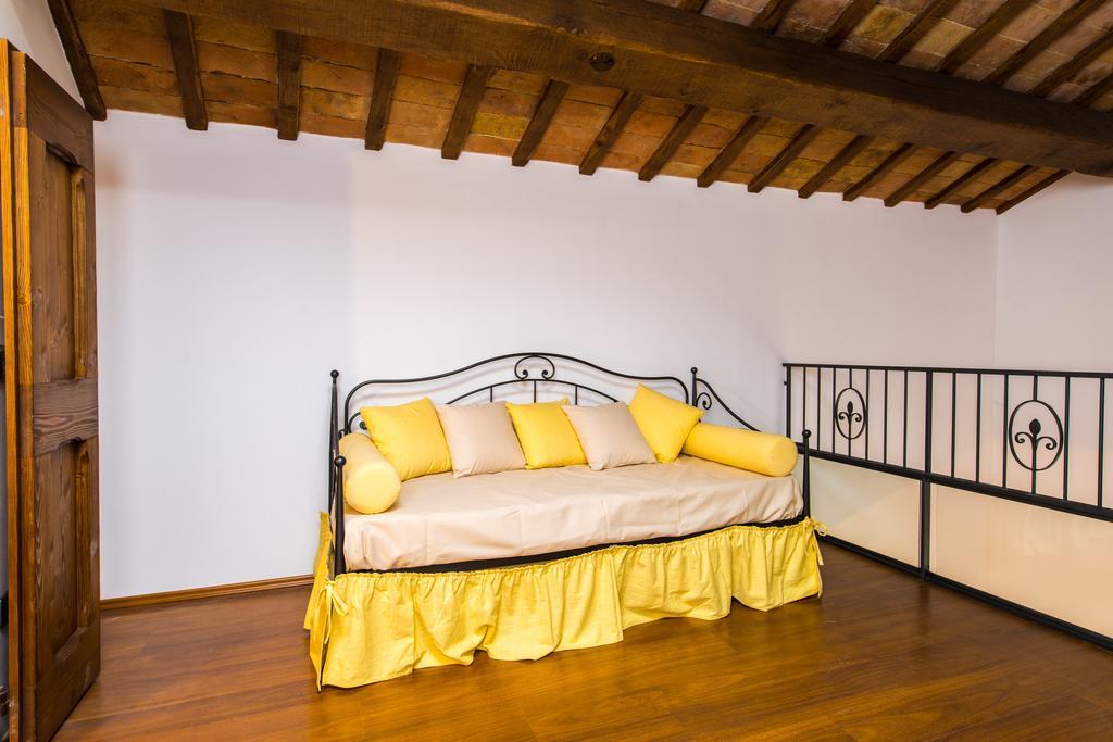 Casetta In Pietra Acqualagna Δωμάτιο φωτογραφία